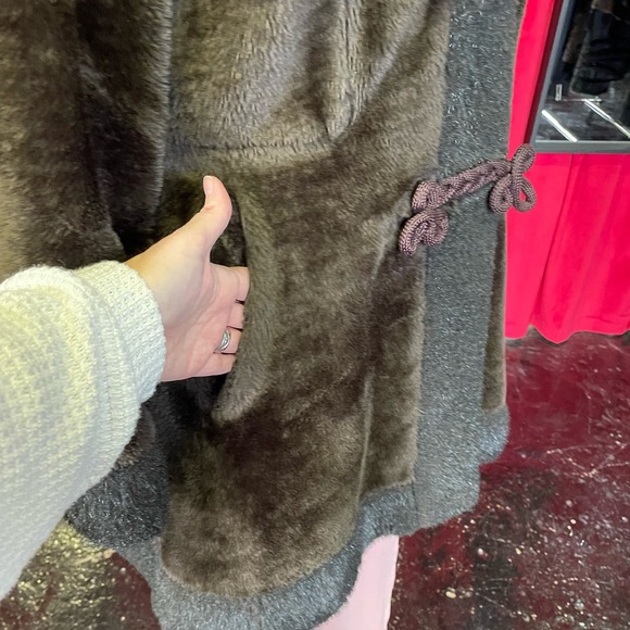 Vintage 70s Davis of Boston Brown Faux Fur Teddy Coat Hooded Womens S/M - Picture 4 of 8